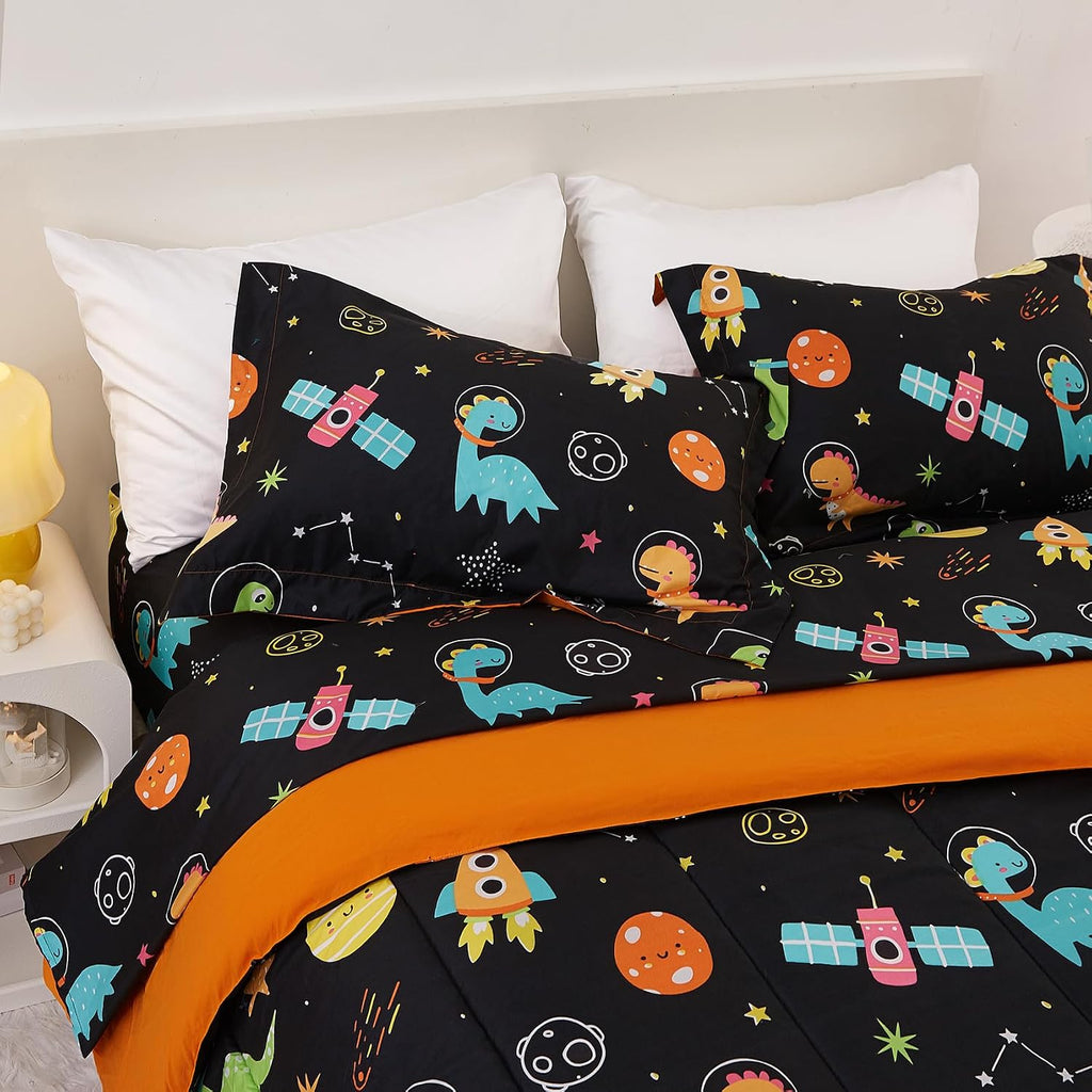 Space Dinosaur Kids Comforter Set for Boys Twin, Cute Quilted Black Printed Bedding Set with Pillow Sham, Lightweight