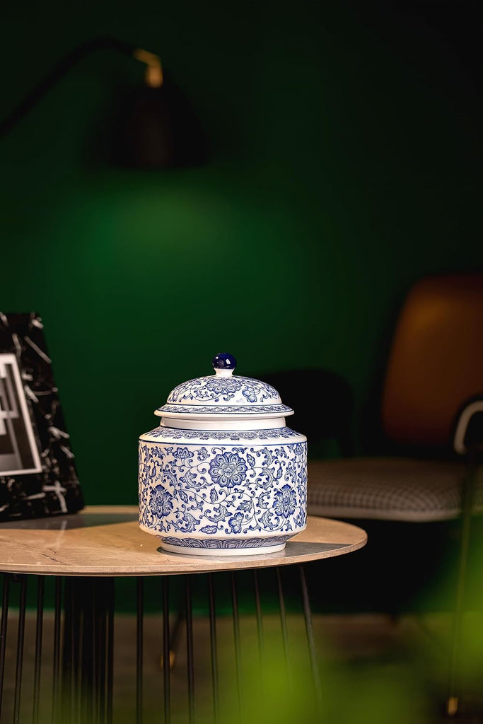 Blue and White Ginger Jar, Chinoiserie Vase, Small Chinoiserie Porcelain Décor, Ginger Jar Vase Decor, Shelf, Table