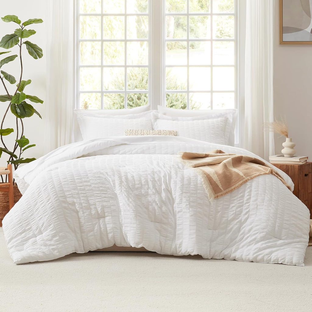 Queen Comforter Set White Seersucker 7 Pieces Bed in a Bag Queen Comforter Set with Sheets
