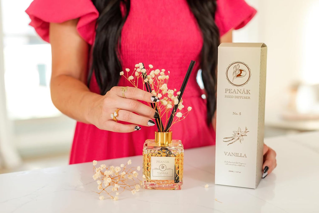 Reed Diffuser Set - Vanilla Coconut Oil, Oil Diffuser with Sticks, Bathroom Diffuser, Bathroom Shelf Decor, 200ml