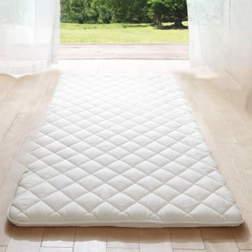 Japanese Futon Mattress, Made in Japan Twin (39"×78") White, Foldable Floor Lounger Bed Tatami Mat, Roll Up Sleeping