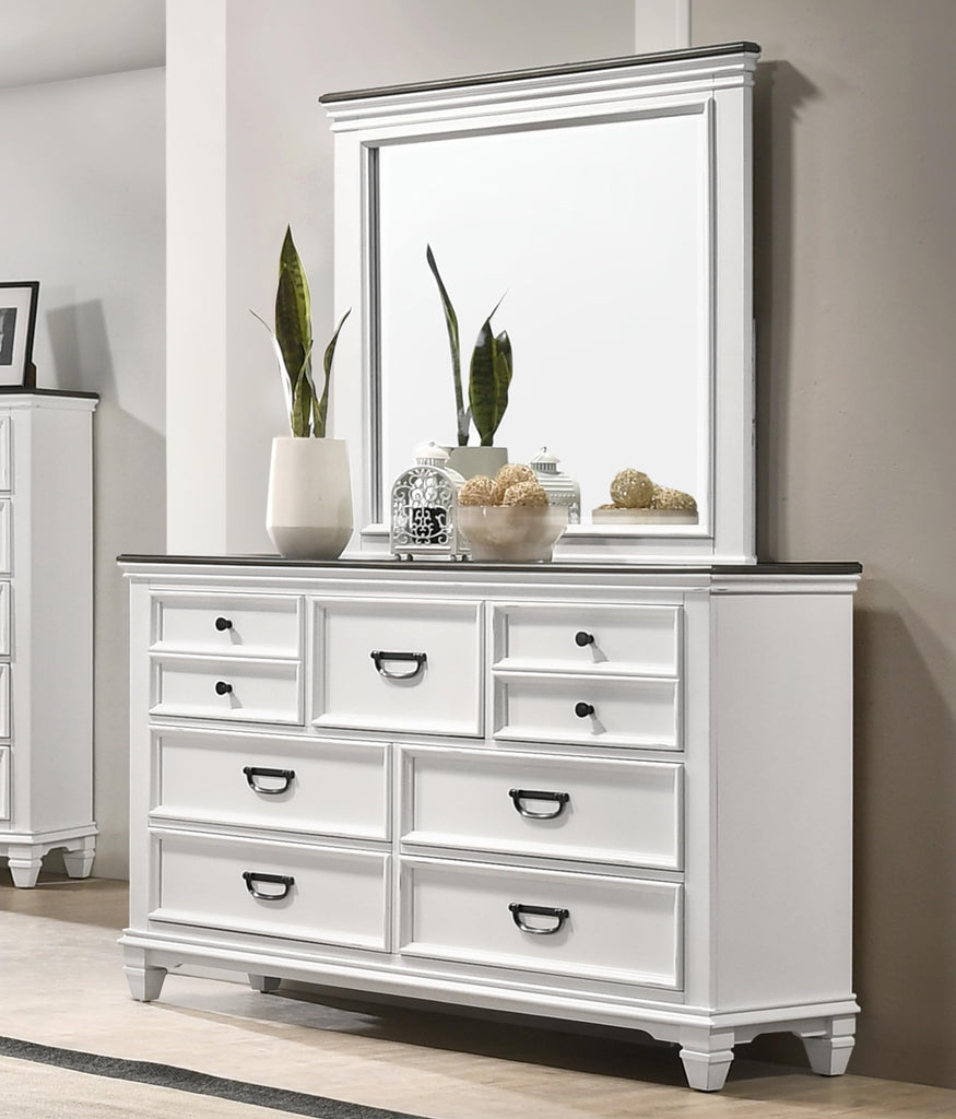 Peanu Queen Bed Frame, Shiplap Panel, Weathered White Wood Set