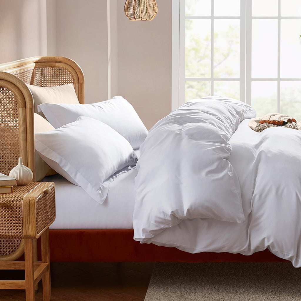 White Duvet Cover Queen - Soft Double Brushed Queen Duvet Cover Set, 3 Piece, with Button Closure, 1 Duvet Cover