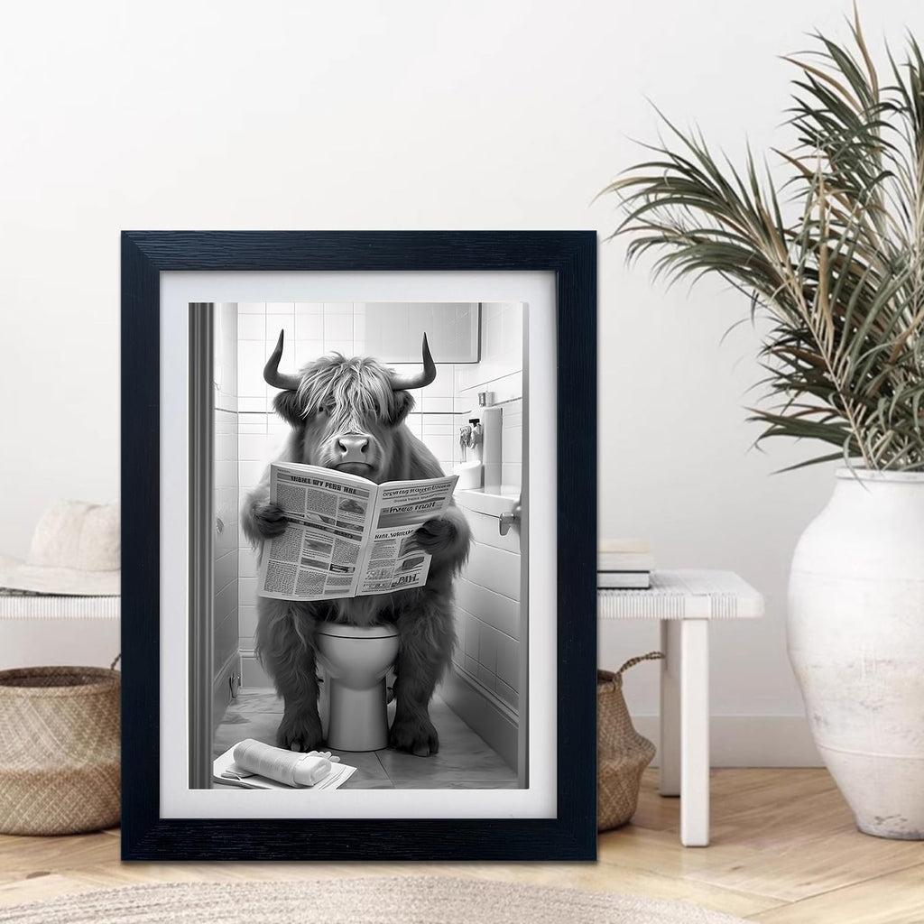 Highland Cow Pictures Bathroom Wall Decor Cow on Toilet Artwork Black and White Funny Bathroom Wall Art Animal Print