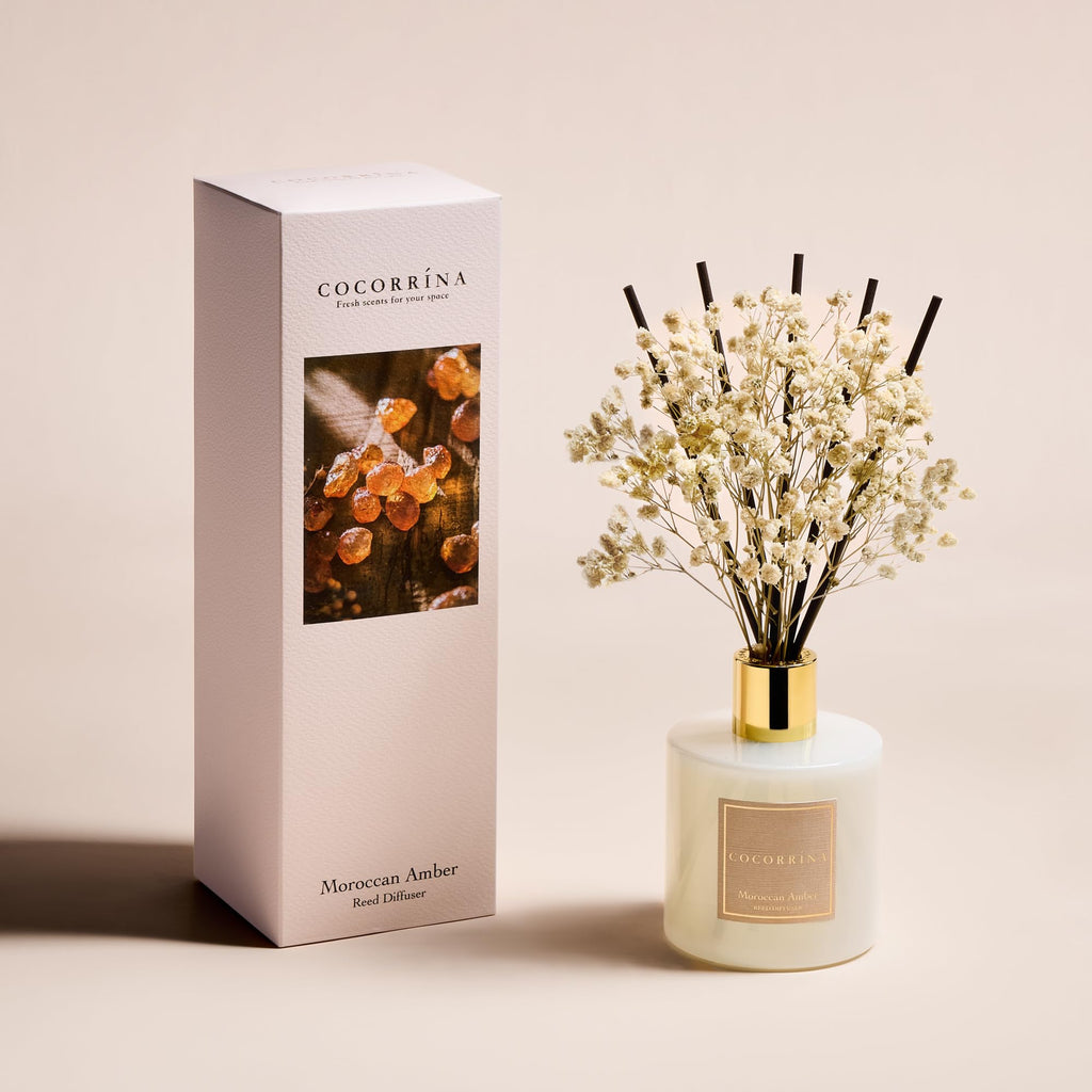 Reed Diffuser - Moroccan Amber 6.7 Fl.oz Reed Diffuser Set with Sticks & Preserved Baby's Breath, Reed Diffuser