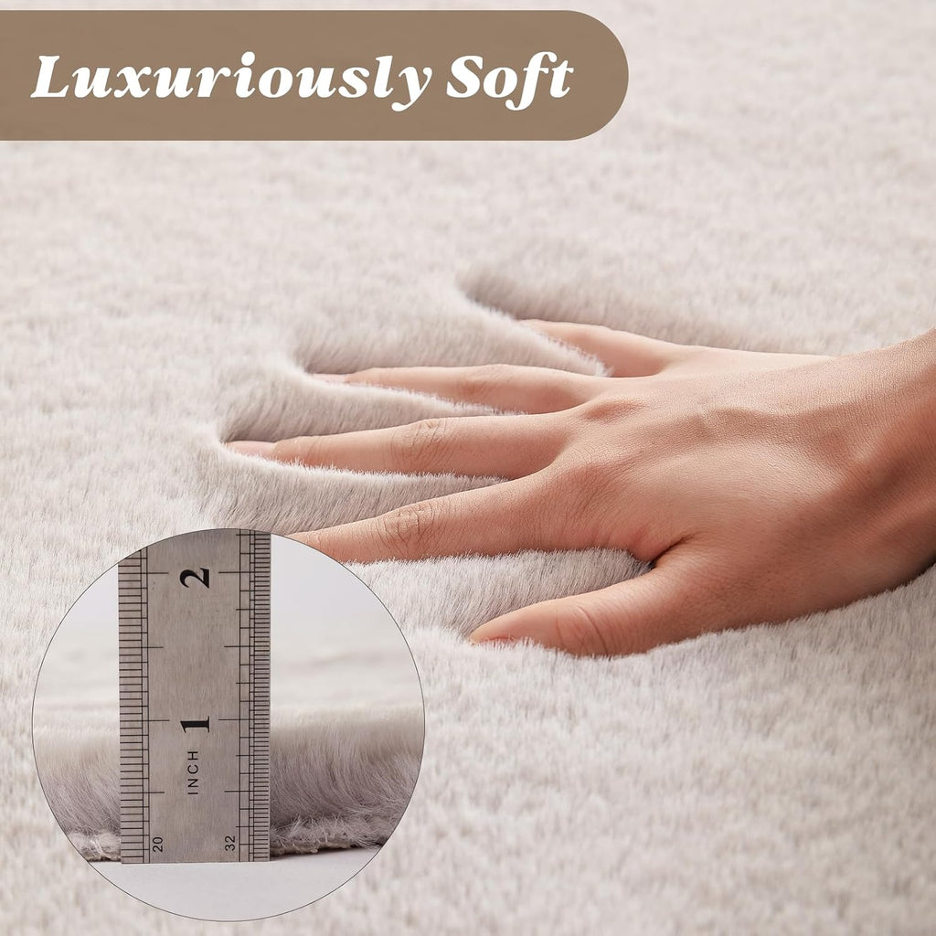 Fluffy Faux Rabbit Fur Rug, Cloud-Soft Rugs, Non-Slip No-Shed Area Rug, Machine Washable Rug, Grey