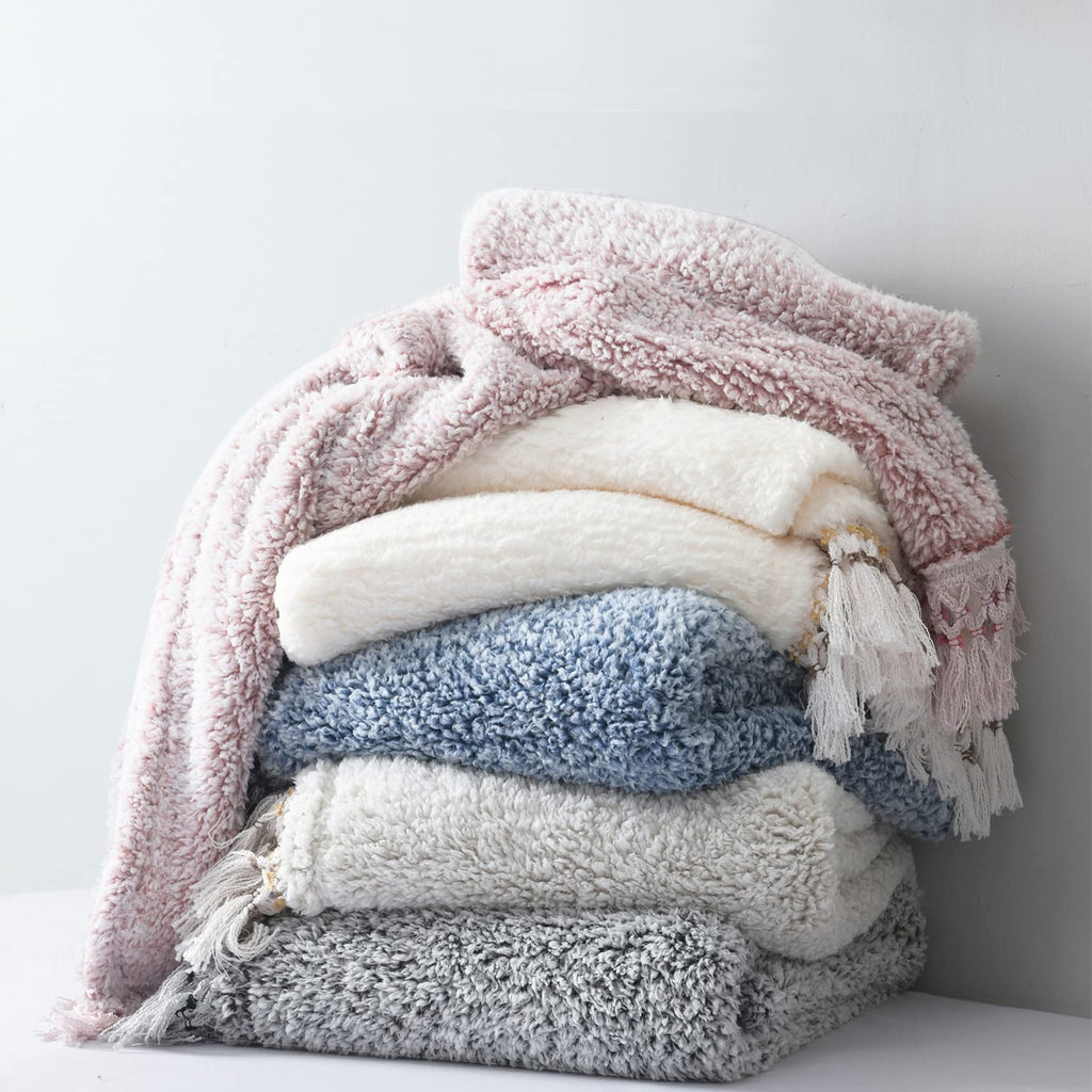 Ultra Soft Fleece Sherpa Blanket King Size, Lightweight Cozy Boho Bed Blanket with Decorative Tassel, Pattern