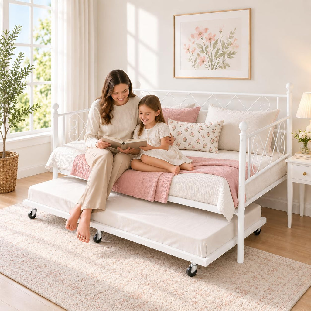 Daybed with Trundle, Trundle Bed Twin with Heart-Shaped Headboard, Sturdy Metal Day Bed with Steel Slat Support, Twin
