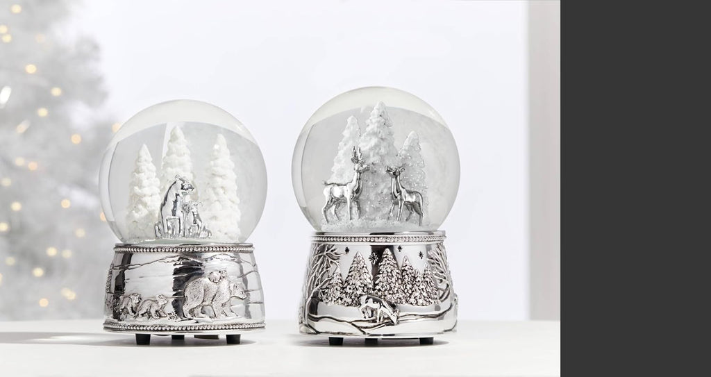 Christmas Polar Bear Musical Snow Globe