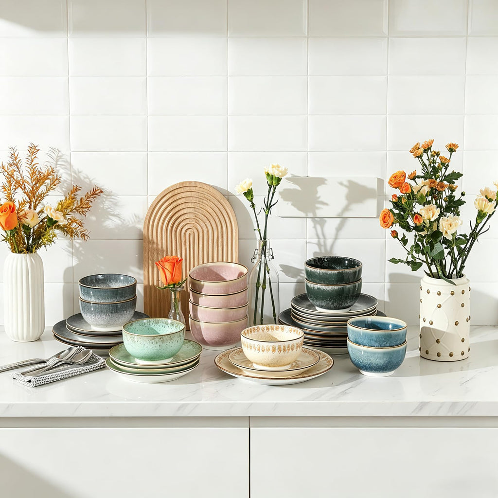 Dinnerware Sets Service for 4, 12 pcs Porcelain Plates and Bowls waring Gift, Chip and Scratch Resistant Dish Set