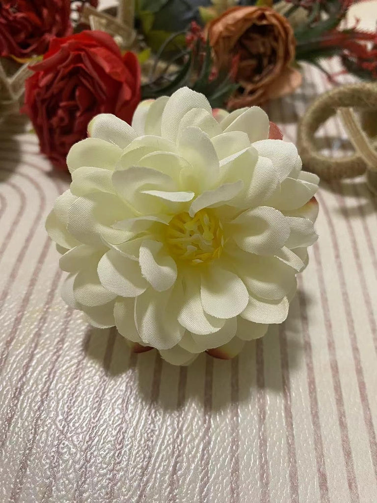 White Floral Napkin Rings,Rustic Rose Napkin Rings Flower Dinner Napkin Holder for Table Decoration - Set of 6