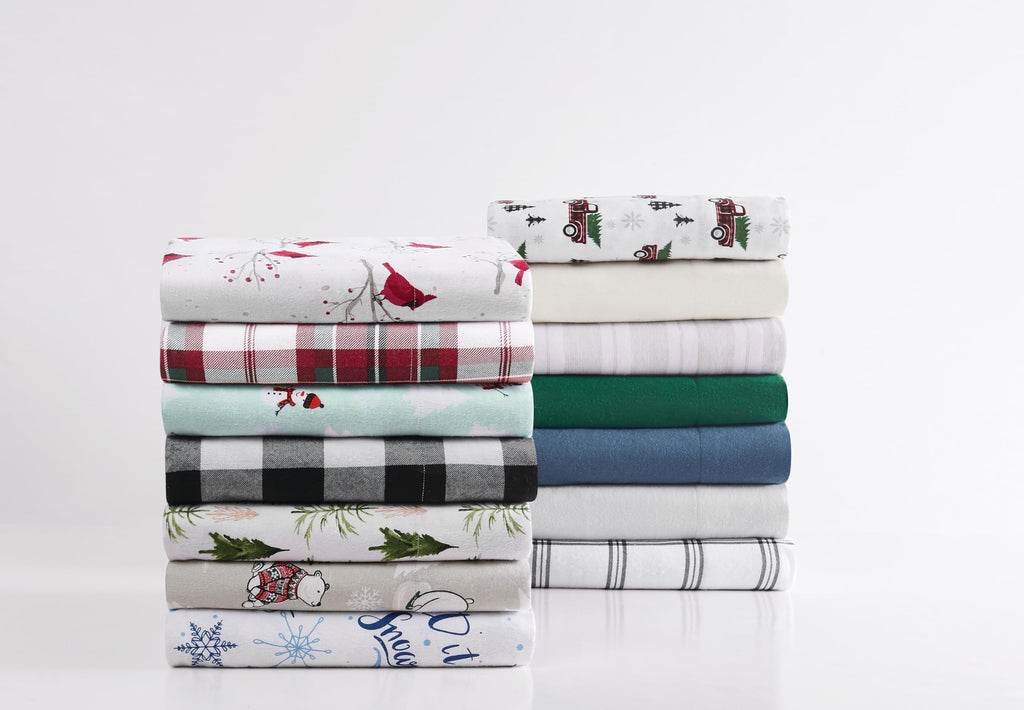 Solid Flannel Green Cotton 3-Piece Sheet Set, Solid Themed, for Men and Women, Oeko-TEX Certified Confidence