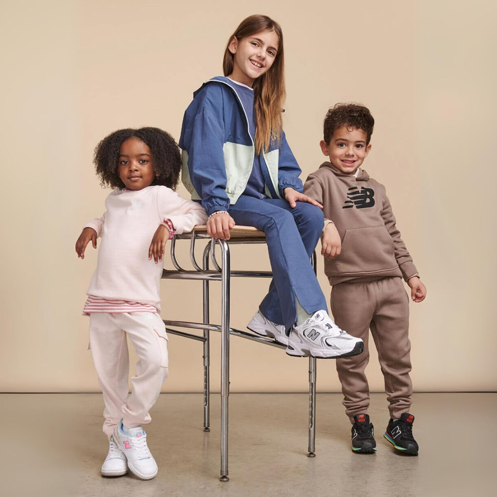 Boys and Toddlers' 2 Piece Set - Soft Fleece Crewneck Pullover Sweatshirt Cargo Sweatpants Sweatsuit ( -12)