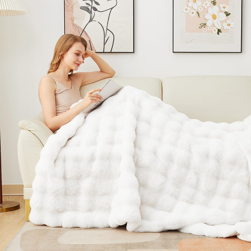 White Faux Fur King Cozy Bubble Blanket Soft Fuzzy Thick Living Room Blankets for Bed Sofa Bedroom Plush Fluffy Warm