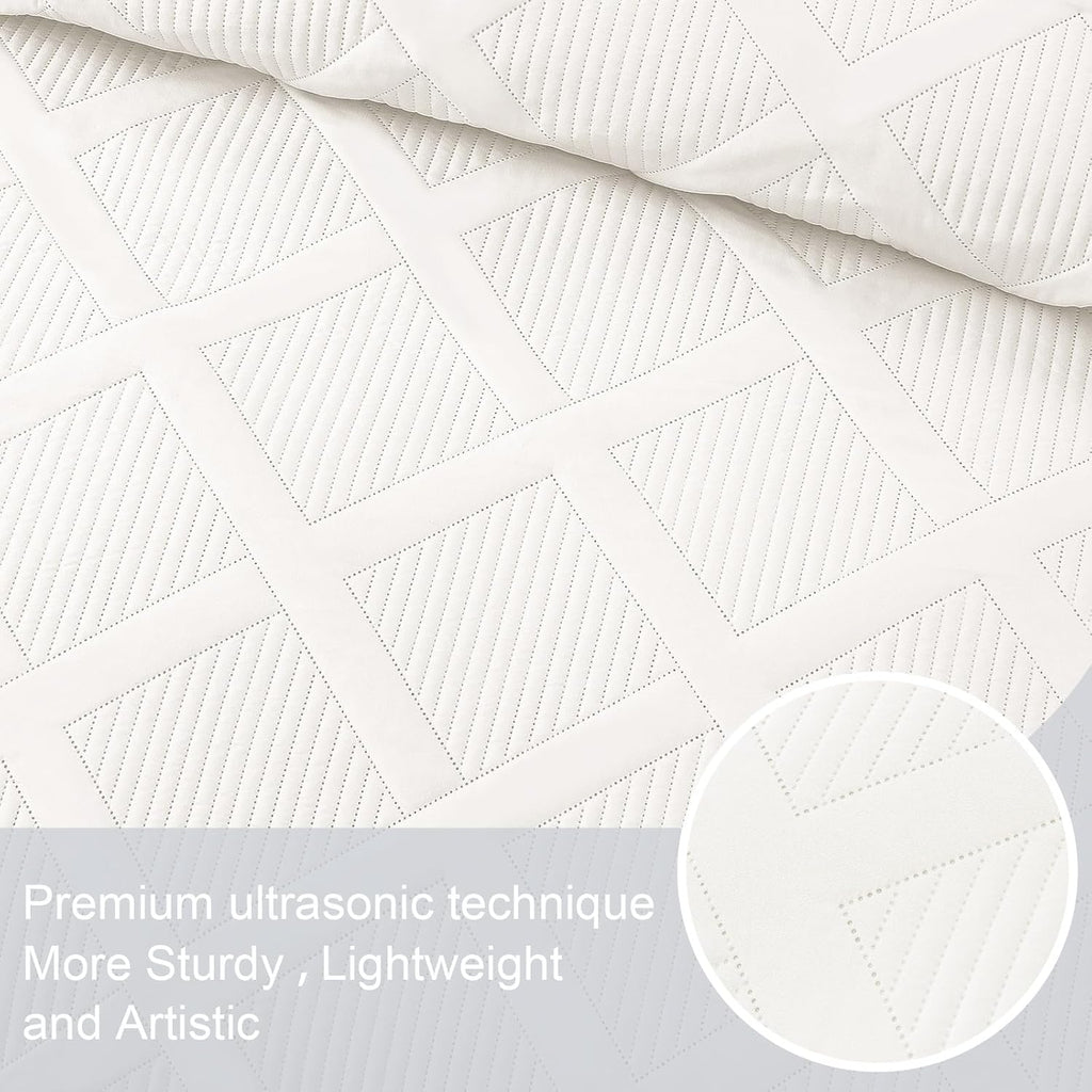 King Quilt Set- White Quilts Bedding Set with 2 Pillow Shams, Modern King Bedspread with Striped Pattern, Soft