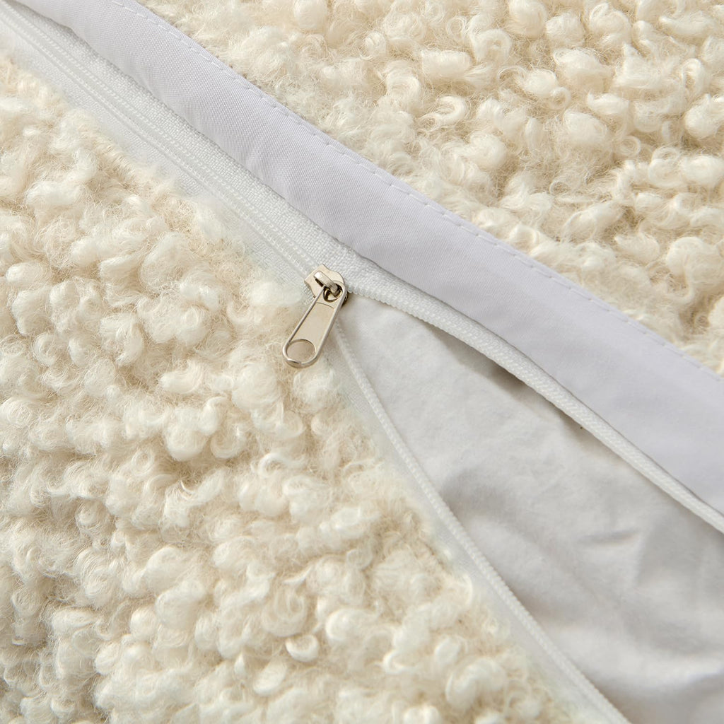 Decorative Faux Fur Pillow Covers Sherpa 18x18 Cream White