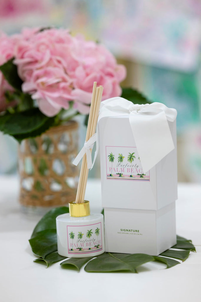 Signature Diffuser - Ocean Mist & Citrus Scent, 4.25 Oz Natural Reed Diffuser Fragrance, Long-Lasting Aroma, Coastal