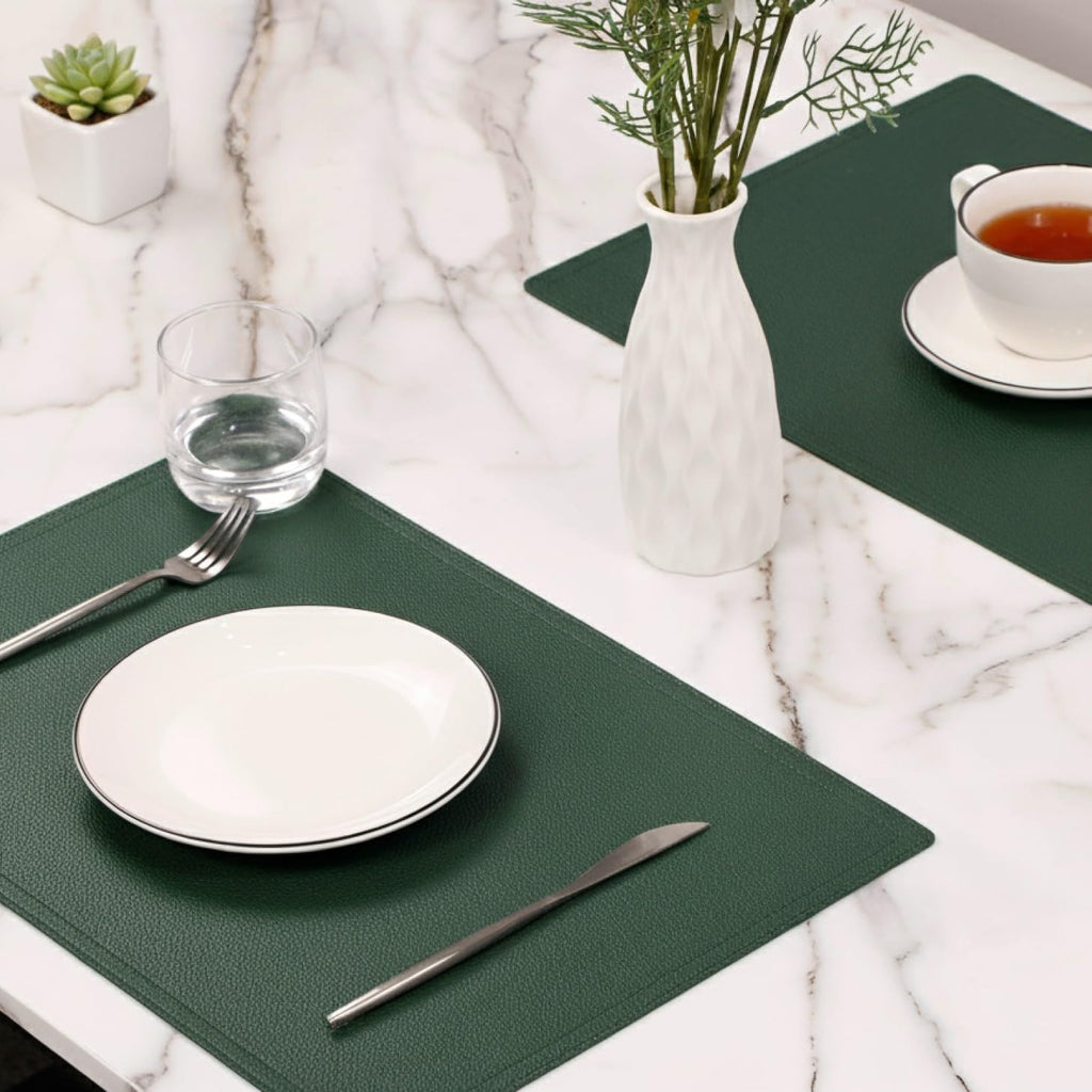 Vinyl Waterproof Placemats, PU Table Mats, Stain Resistant, Heat Resistant, Non-Slip Easy to Clean Dining - Set of 4