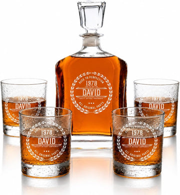 Personalized Whiskey Decanter - 4 Designs - Birthday Gifts for Men 2025, Dad, Husband, Him, Boyfriend - Men Whiskey