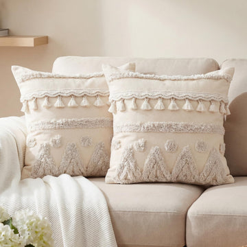 2 Pack Beige Textured Throw Pillow Covers 18 x 18 Inch Woven Cotton Tufted Boho Pillowcases with Cream Tassels for
