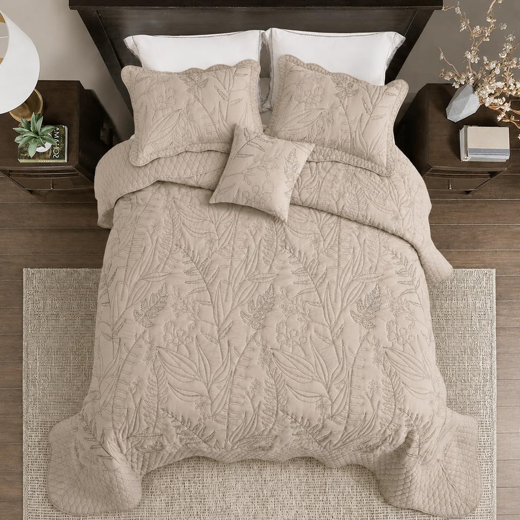 Botanical Oversized Bedspread King - Leaves Pattern Stitching Quilt Set - Elegant & Fresh Style Bedding Coverlets