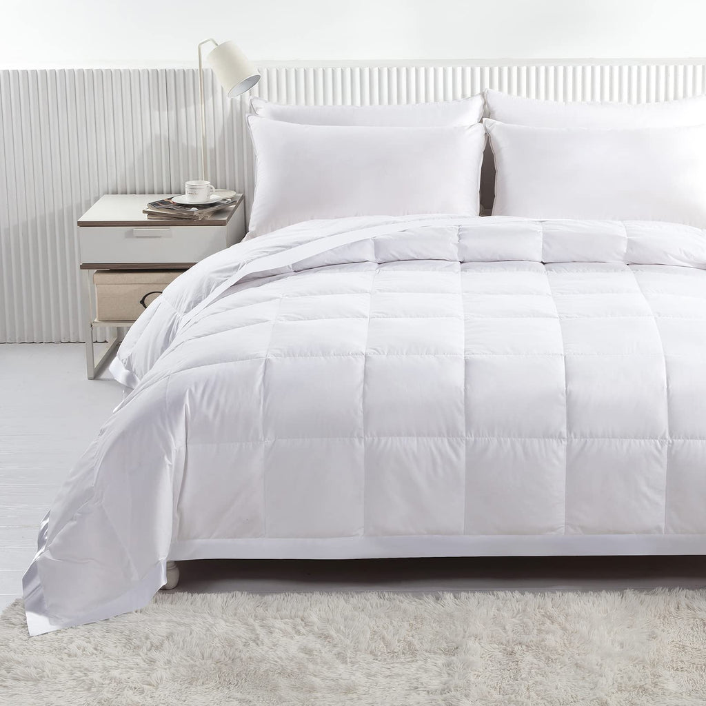 Lightweight Down Feather Fibers Blanket, Summer Cooling Down Feather Fibers Comforter Full/Queen Size, Ultra-Soft