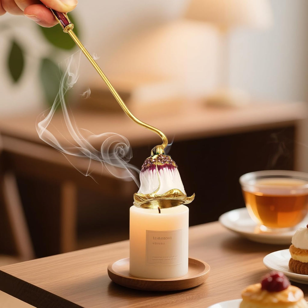 Elegant Royal-Style Candle Snuffer with Pearl Inlay, Candlesnuffers Wick Snuffer Candle Accessory for Putting Out