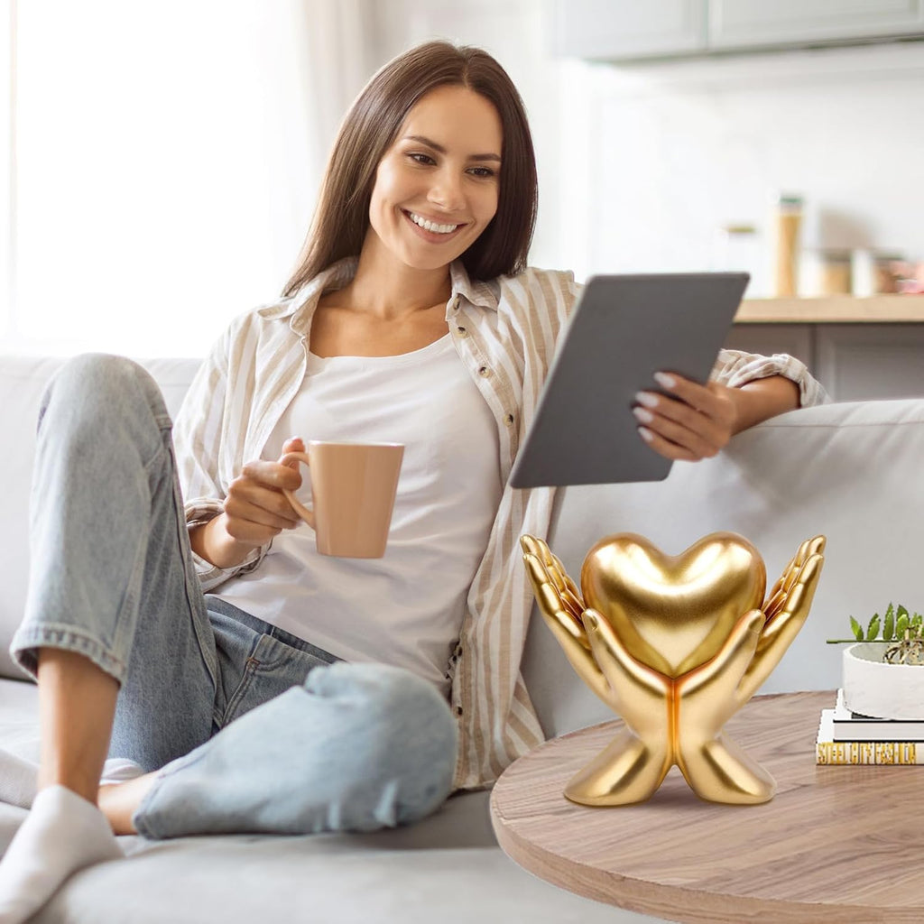 Home Mantel Decor Accents, Minimalist Heart Decoration and Accessories, Living Room, Office, Dining Table, TV Stand