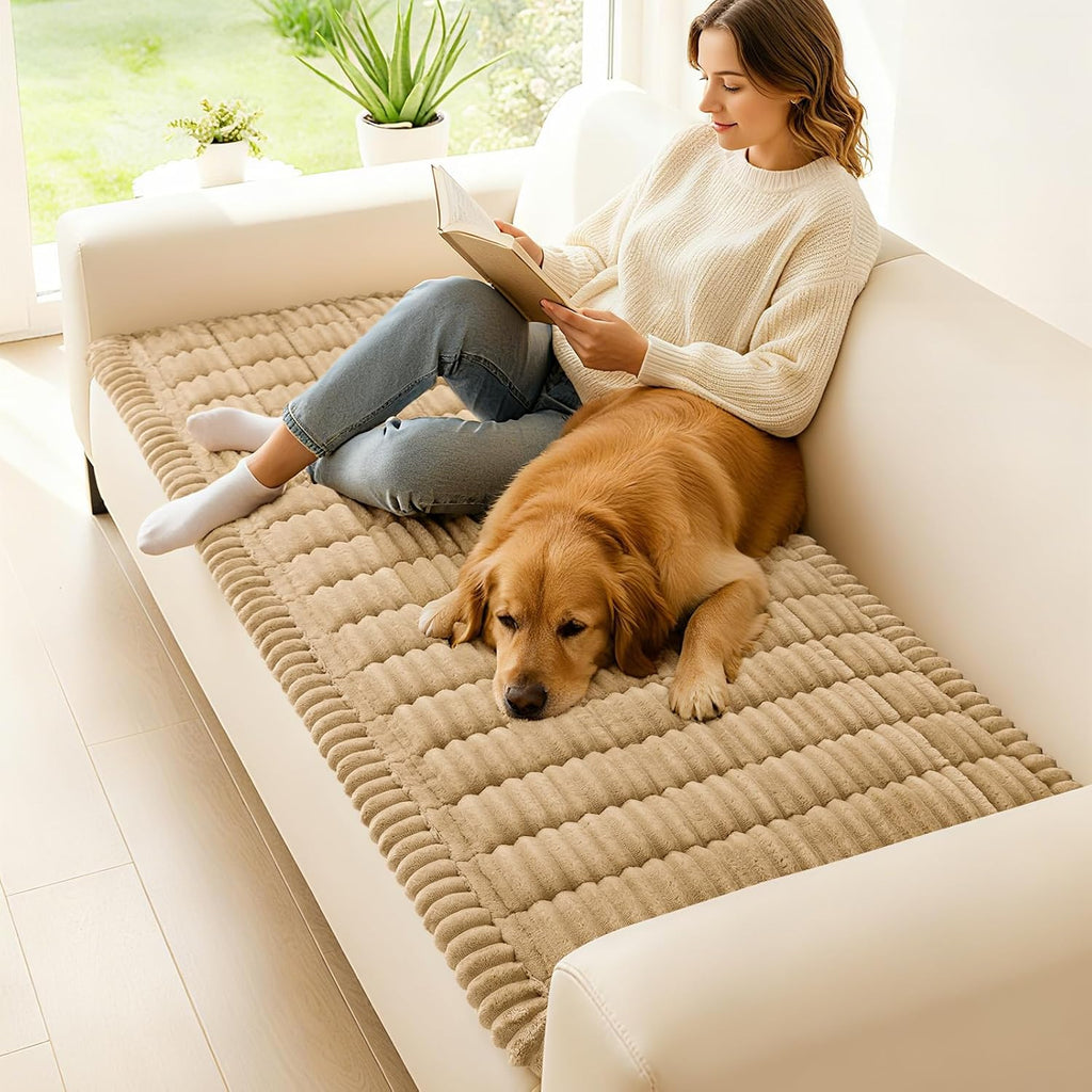 Couch Cover for Dogs, Washable Non Slip Plush Flannel Sofa Protector