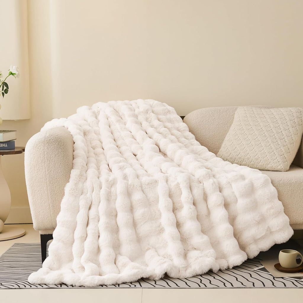 Comelady Soft Fluffy Faux Fur Throw Blanket 50"x60", Plush Thick Bubble Textured Blanket, Cozy Fuzzy Luxury Room