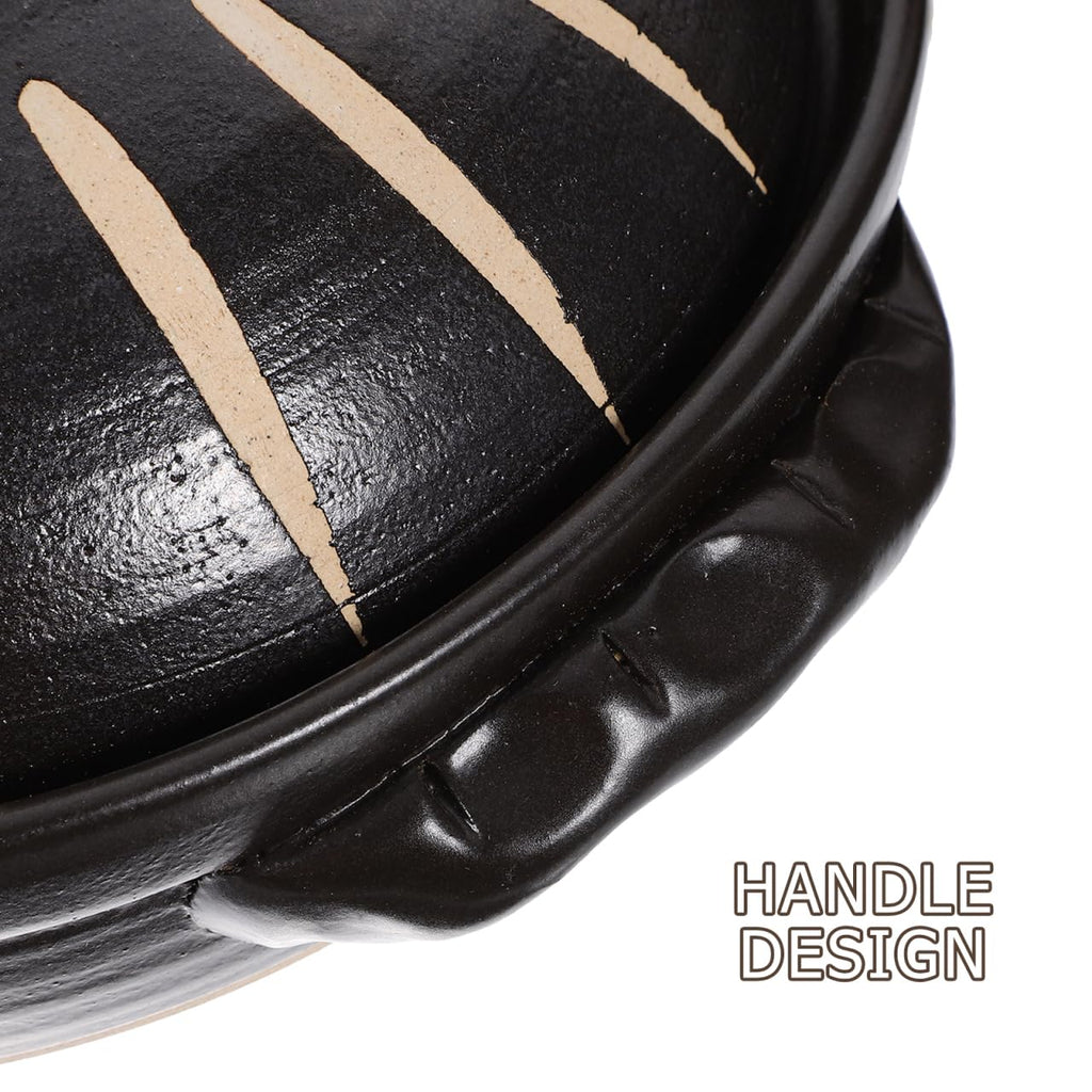 Japanese Donabe Ceramic Hot Pot: Casserole Earthenware Clay Pot Japanese Cooking Donabe Ceramic Casserole Pot Stock