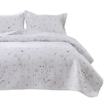 Floral Quilt Bedding Set, Farmhouse Botanical Bedspreads