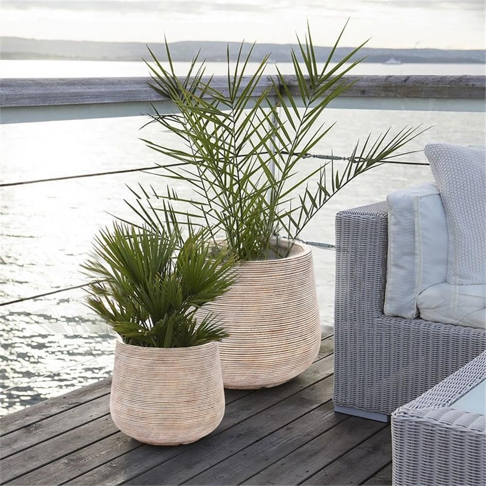 LuxenHome 17" Round Planters for Indoor Plants, Distressed Large Plant Pot | Planter with Drainage Hole and Rubber