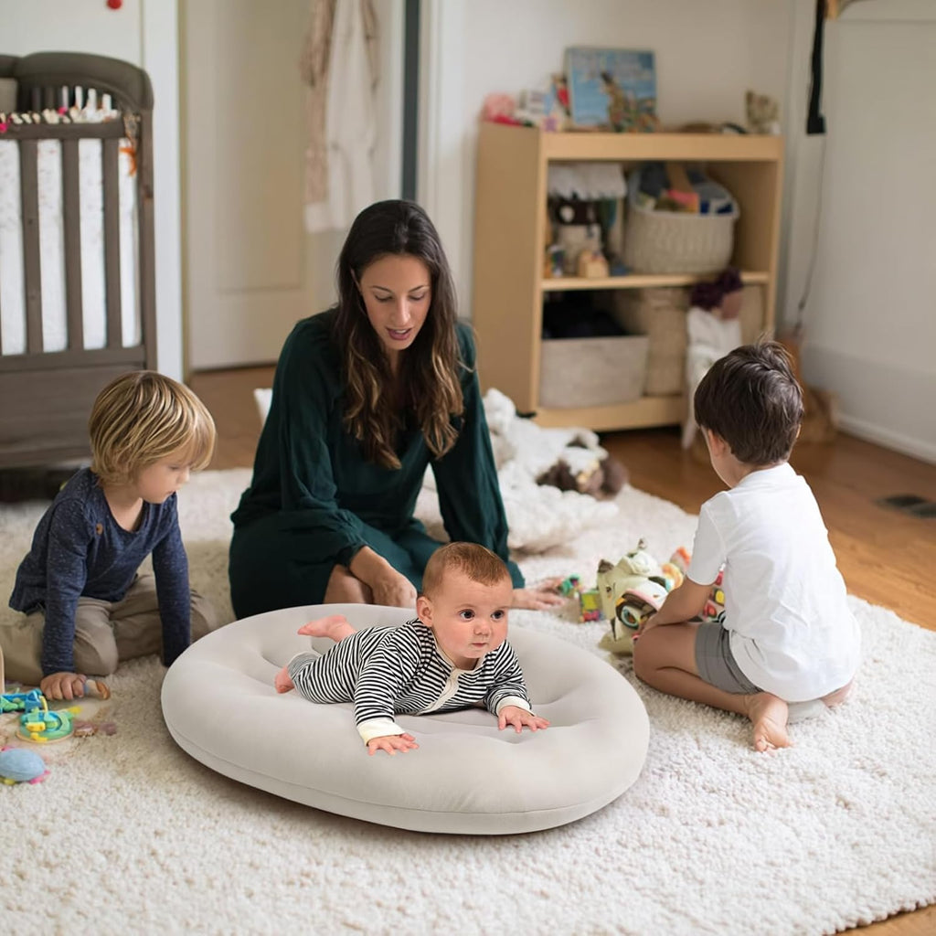 Lounger for Newborn: Portable & Lightweight Pillow