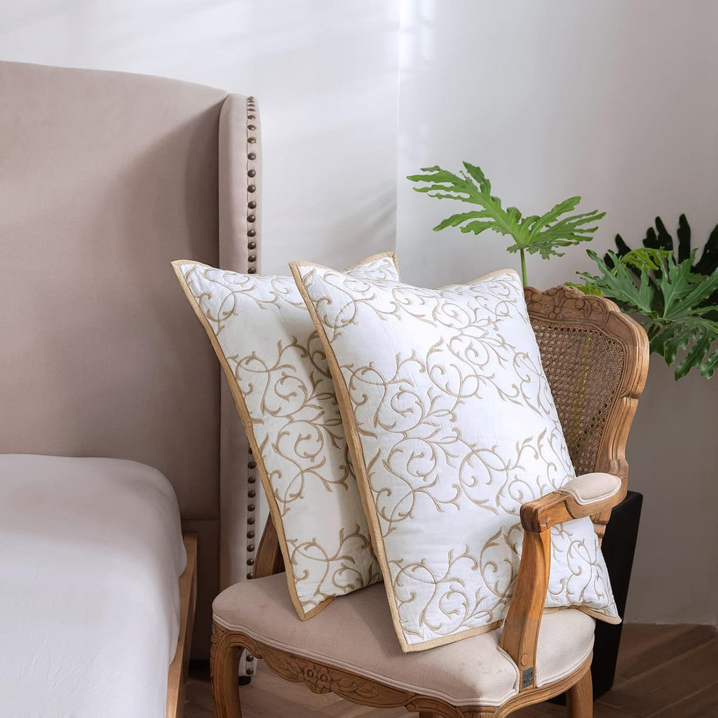 King Quilt Set 3-Piece, Cotton Blend Reversible Bedspread, Elegant Beige Embroidery Pattern Coverlet with 2