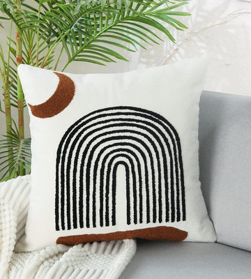 Modern Boho Throw Pillows 18x18 Inches, Soft Woven Tufted Pillow Covers Square, Abstract Moon Pillow Case for Sofa