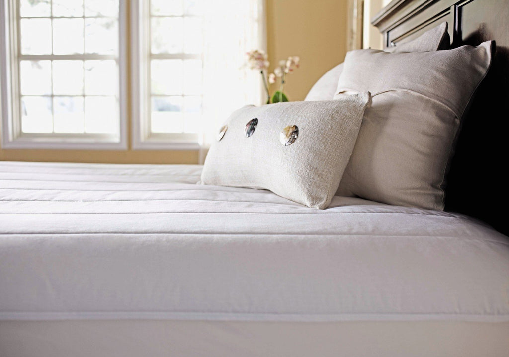 Heated Mattress Pad | Quilted Polyester, 10 Heat Settings, White, King