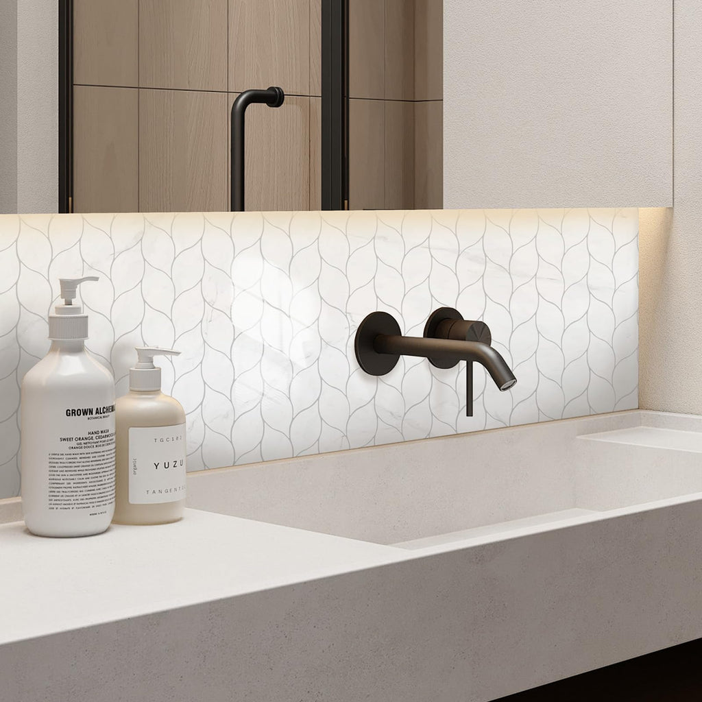 10-Sheet Peel and Stick Backsplash Tile , Self-Adhesive Mosaic Glossy Leaf Stick on Wall Tile with Gaps (Calacatta
