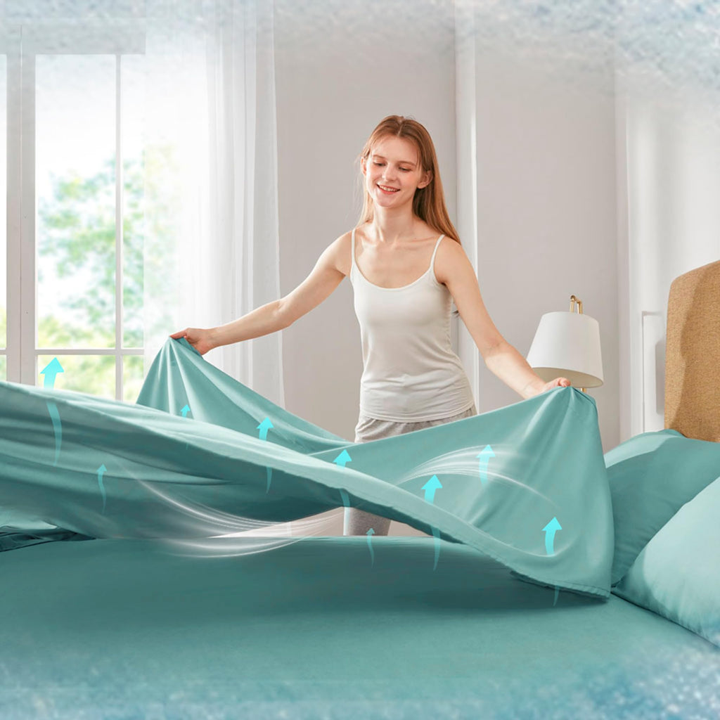 Coolmax Moisture Wicking Cooling Sheet Set, Queen 4 Piece