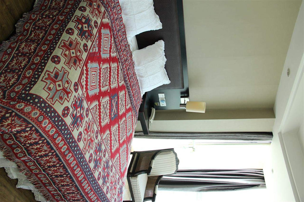 Bohemian Cotton Woven Red Geometric Pattern Throw Blanket with Tassel Couch Decorative Seat Cover Soft Chair Cover