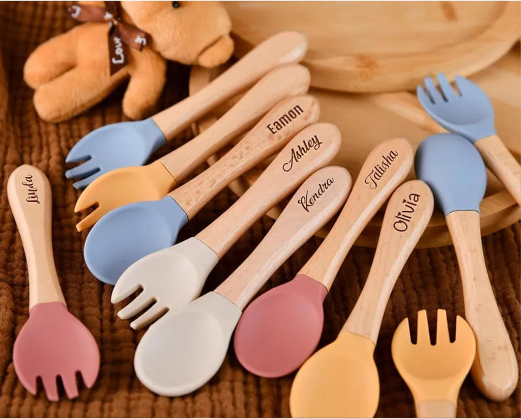 Personalized Natural Bamboo Baby Led Weaning Set with Divided Plate & Silicone Utensils | Non-Toxic Toddler Feeding