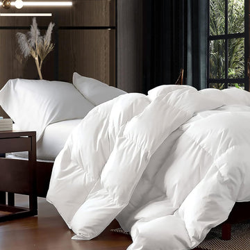 Luxurious Full/Queen Goose Down Comforter, Unique White Solid, 600 Thread Count, 100% Egyptian Cotto