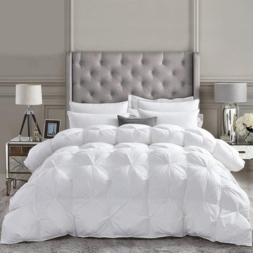 600 Thread Count Egyptian Cotton Siberian Goose Down Comforter, 750 Fill Power, (Queen, White - Pinch Pleat)