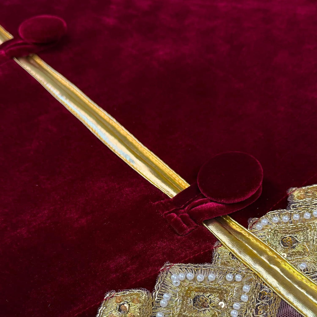 72-Inch Venetian Gilded Velvet Christmas Tree Skirt with Gold Embellished Border, Foam-Padded, Button Closure