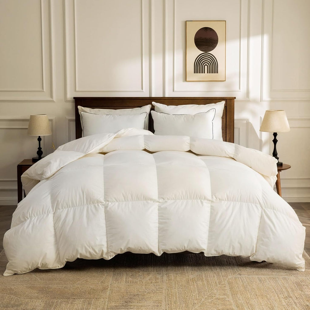 Lightweight Organic Feather Down Comforter Queen