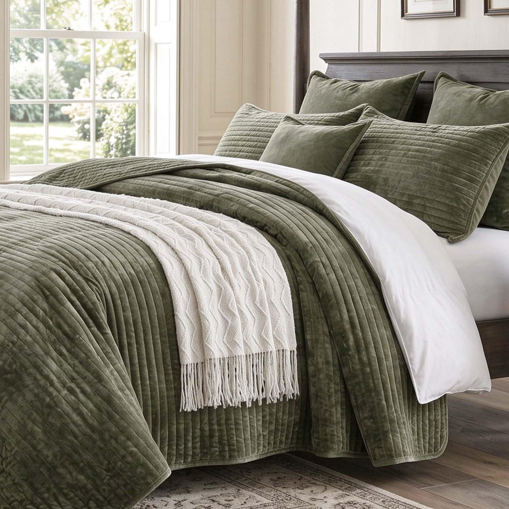 120x128 Velvet Quilt Set 3-Piece