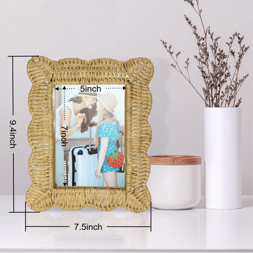 Woven Wicker Picture Frame, 5 x 7 inches with Zebra Design, Rattan Photo Frame with Bohe Style for Tabletop Display