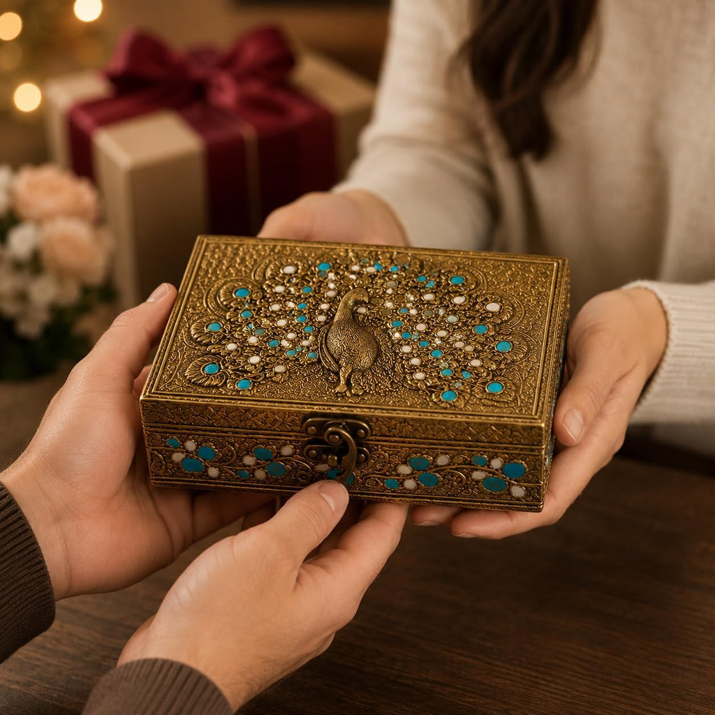 6 inch Jewelry Box - Handmade Portable Treasure Organiser Keepsake - Decorative Memory Storage Case Single