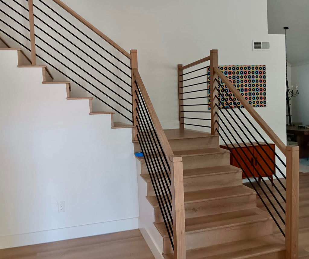 350N - Notched Newel - 3 1/2" x 48" - Clean Routed Design (Red Oak)