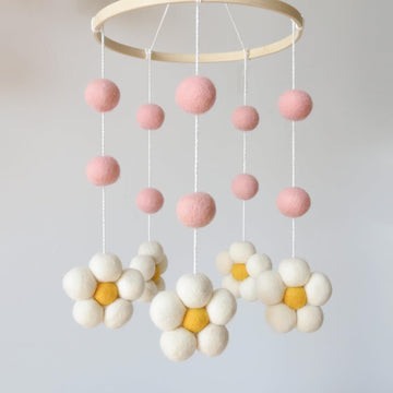 Daisy Mobile for Crib Boho Baby Crib Mobile for Girls Pink Felt Flower Baby Mobile for Crib